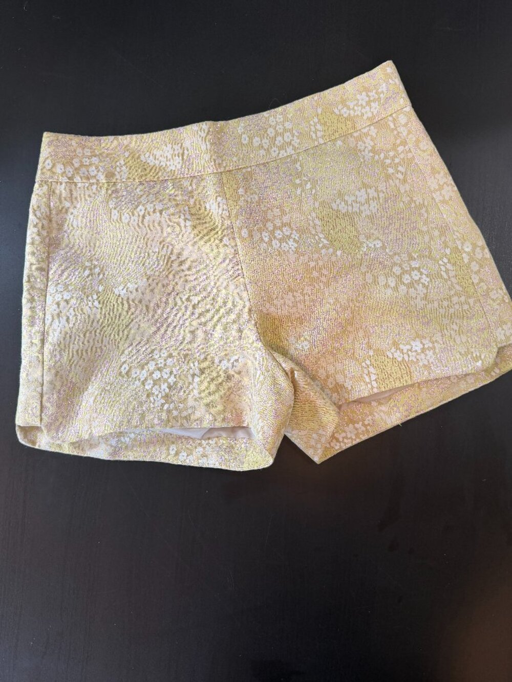 J. Crew Yellow Green Gold Brocade Metallic Shorts Size 2 NWT New